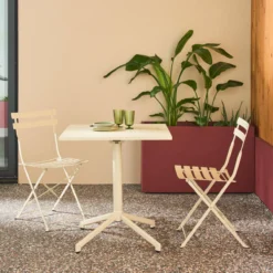 sweeek Set tavolo da giardino pieghevole in metallo con 2 sedie