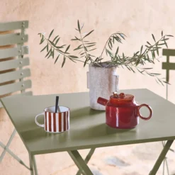 sweeek Set tavolo da giardino pieghevole in acciaio con 2 sedie, 70cm