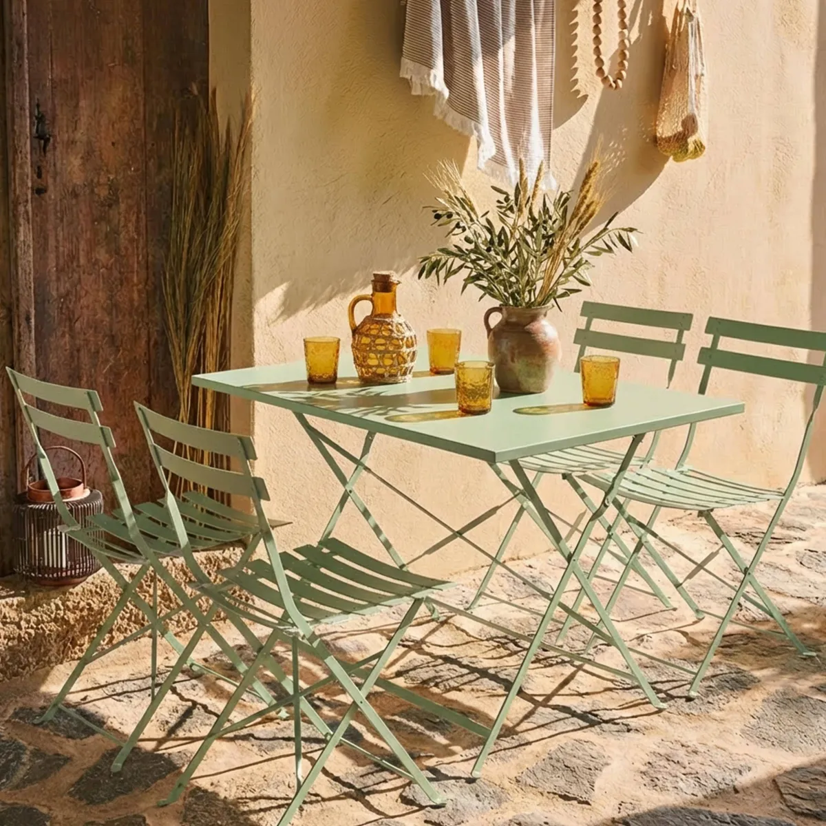sweeek Set tavolo da giardino pieghevole in acciaio con 4 sedie, 110cm