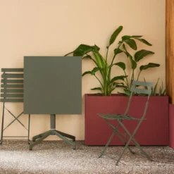 sweeek Set tavolo da giardino pieghevole in metallo con 2 sedie