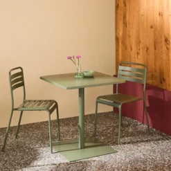 sweeek Set tavolo da giardino quadrato in acciaio con 2 sedie