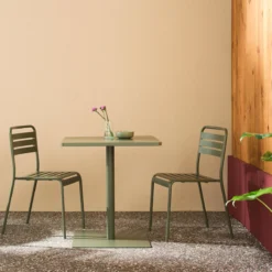 sweeek Set tavolo da giardino quadrato in acciaio con 2 sedie