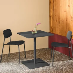 sweeek Set tavolo da giardino quadrato in acciaio con 2 sedie