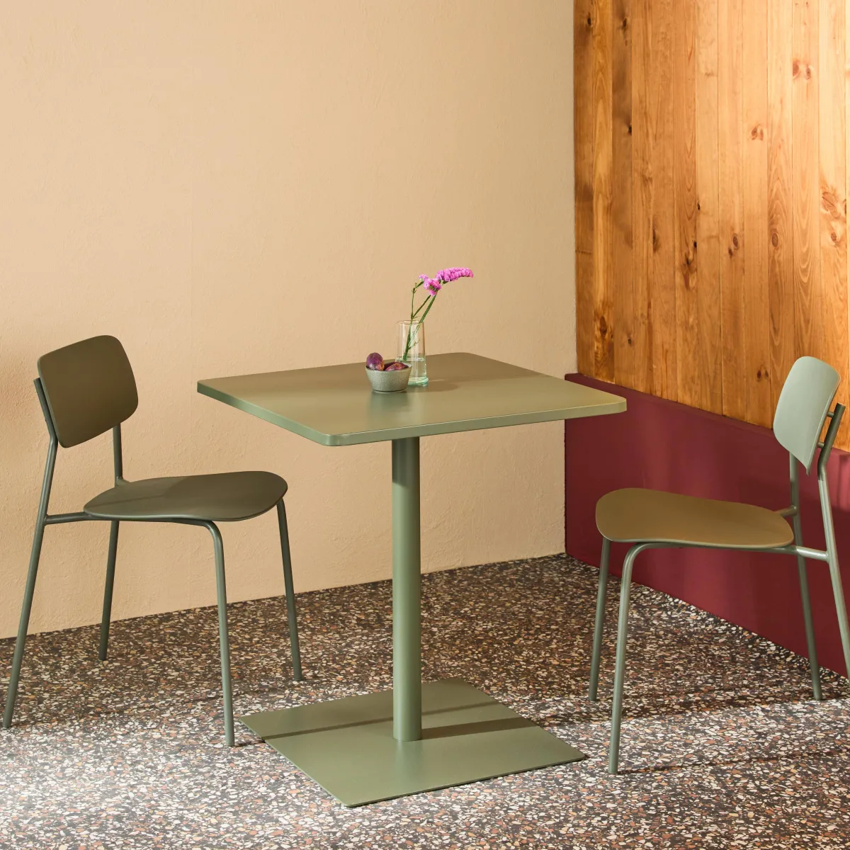 sweeek Set tavolo da giardino quadrato in acciaio con 2 sedie