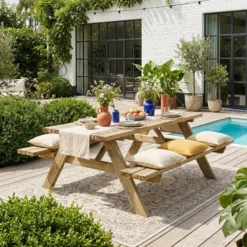 sweeek Set tavolo da picnic in legno di pino con 2 panche