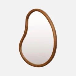 sweeek Specchio organico in legno di abete, 65cm