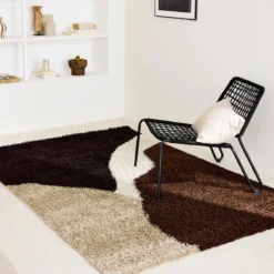 sweeek Tappeto da interno shaggy motivi geometrici beige, marrone, nero
