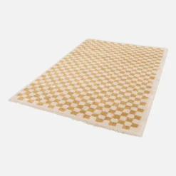 sweeek Tappeto interno a scacchiera shaggy in giallo senape e crema