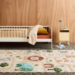 Tappeto interno per bambini bianco stampato con animali