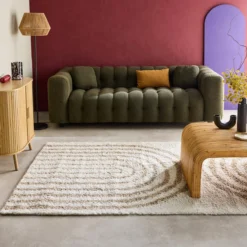 sweeek Tappeto interno shaggy, motivi geometrici arcobaleno, beige.