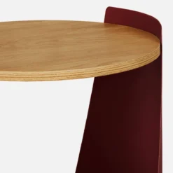 sweeek Tavolino e comodino in metallo curvato e legno con ruote