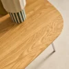 sweeek Tavolino rettangolare con gambe cromate e decorazioni in legno
