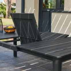 sweeek Tavolo da giardino allungabile in alluminio, 12 posti