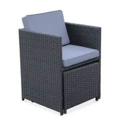 sweeek Tavolo da giardino in resina 8 poltroncine