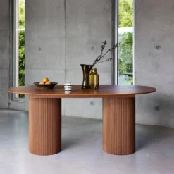 sweeek Tavolo da pranzo con effetto legno de 4-6 posti a sedere, 180cm