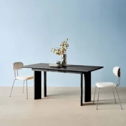 Tavolo da pranzo rettangolare allungabile in legno di hevea e impiallacciatura di rovere 6-8 posti