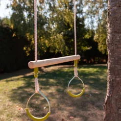 sweeek Trapezio in legno con anelli metallici per il cavalletto