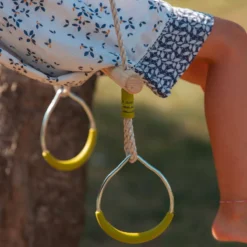 sweeek Trapezio in legno con anelli metallici per il cavalletto